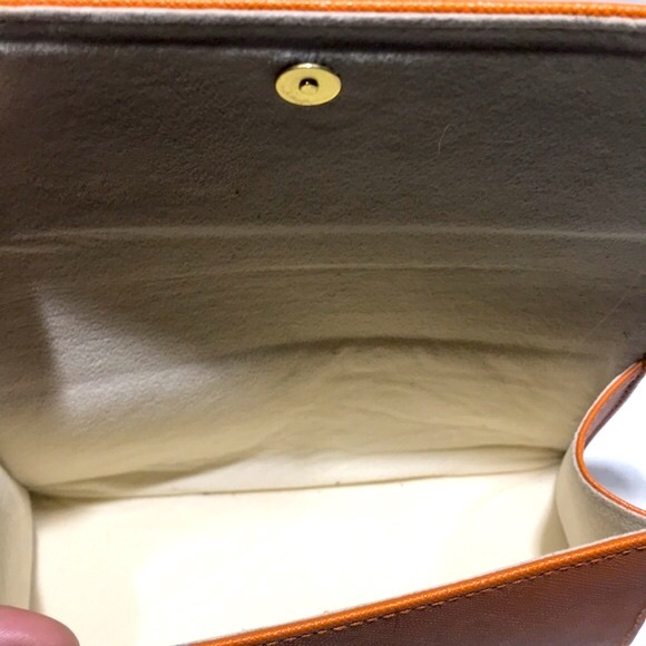 Tory Burch case L6.5’in/H3in/D2.5in⭐️⭐️⭐️⭐️ - Picture 7 of 9